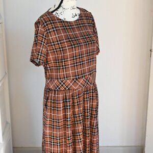 Torrid Plus Size 1X Midi Ponte Dress Tartan Plaid Brown NEW WITH TAGS
